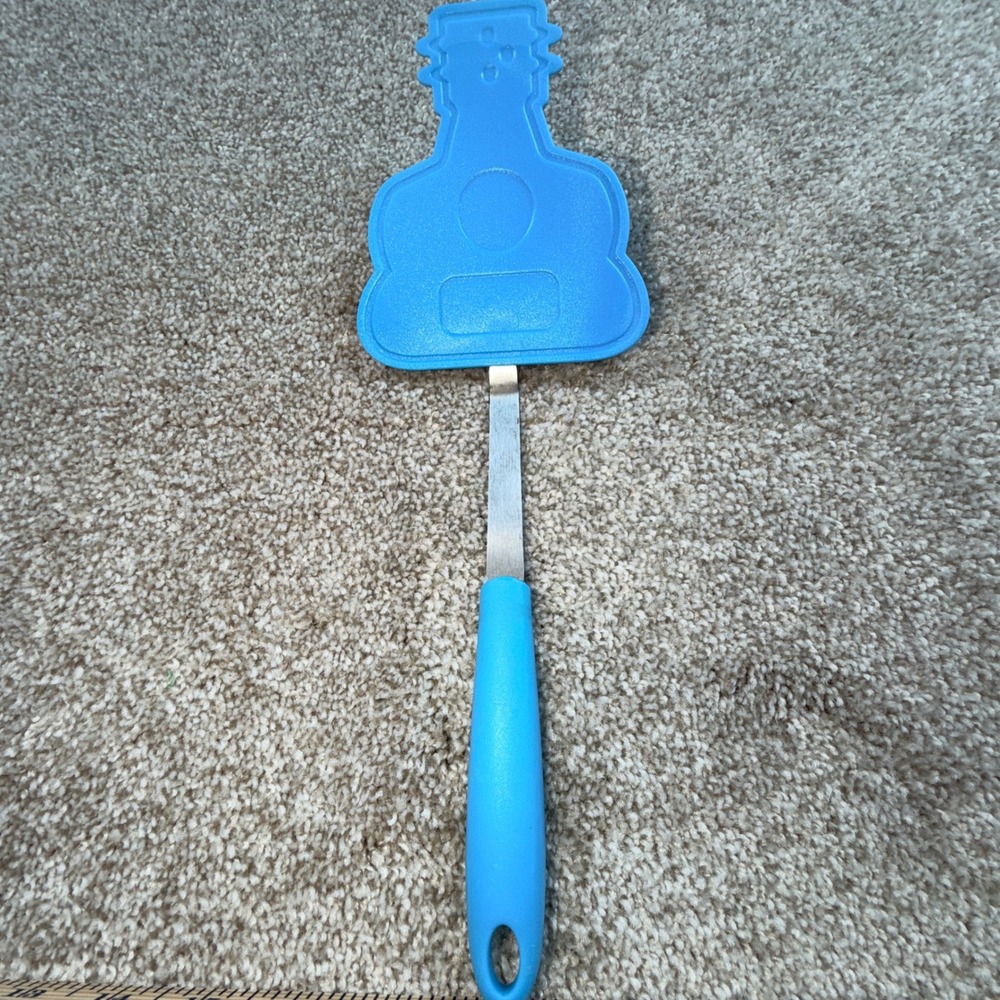 Blue Silicone Acoustic Guitar Spatula Music Theme Kitchen Turner‎ Flipper